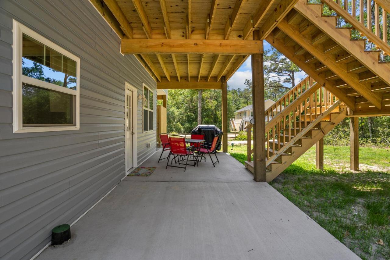 Ferry House - Lower Unit Supply Exterior photo